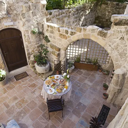 Porolithos Boutique Hotel *