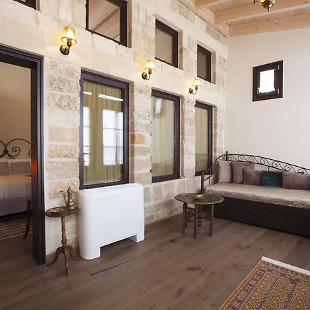 Porolithos Boutique