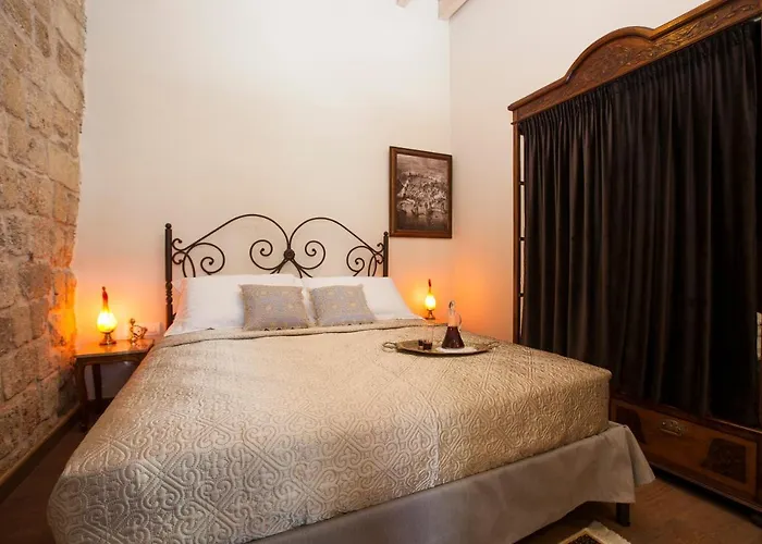 Porolithos Boutique Hotel