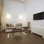Porolithos Boutique Родос